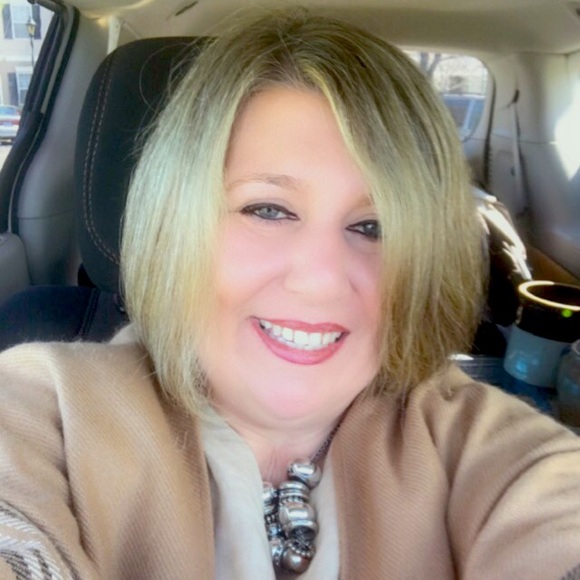 Meet your Posher, Marsha - Picture 1 of 1